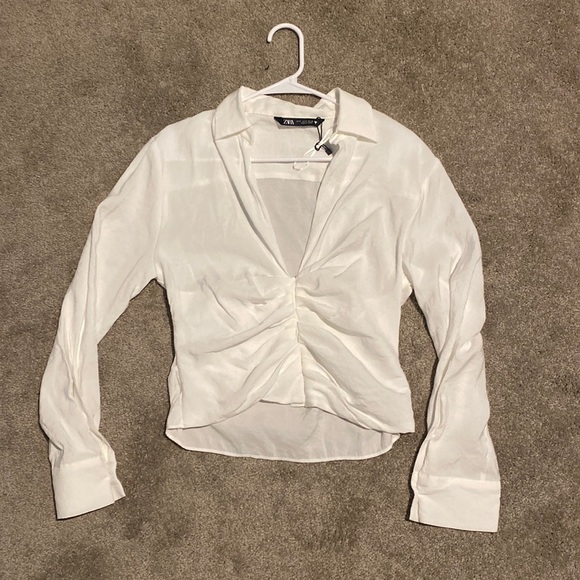 Zara Tops - COPY - Zara Rouched White button up shirt